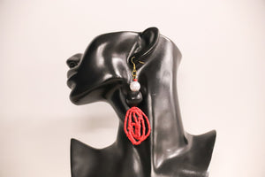 Anna Solomon - Raffia & Kukui Nut Earrings - Coral Design